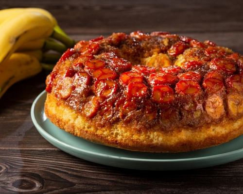 Bolo de banana com canela fácil de fazer