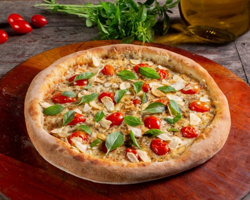 Pizza de Margherita com Massa Caseira