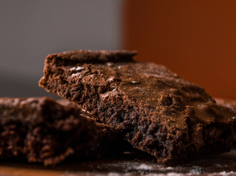 Receita de Brownie de 2 Ingredientes com Claras em Neve